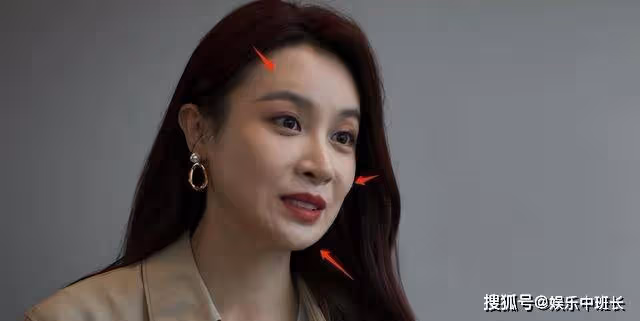 周琳的扮演者隆妮面部僵硬,網友:這能讓趙輝和蘇見仁神魂顛倒?