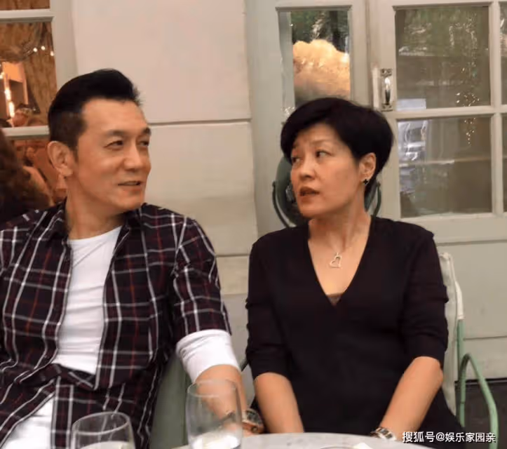 哈文近照模樣大變，和女兒低調慶生！21歲法圖麥顏值高已進娛樂圈