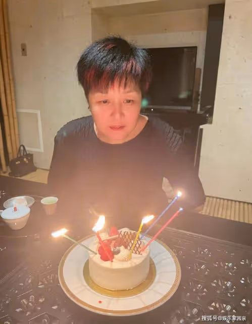 哈文近照模樣大變，和女兒低調慶生！21歲法圖麥顏值高已進娛樂圈