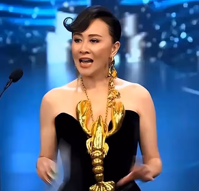 林熙蕾調侃劉嘉玲:梁朝偉的代表作是什麼?劉嘉玲的回答引全場大笑