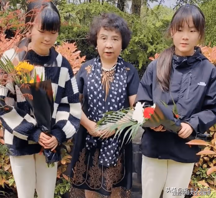 74歲盛海琳迎來「春天」！詐騙她百萬的姐妹被抓，開心到跳舞慶祝