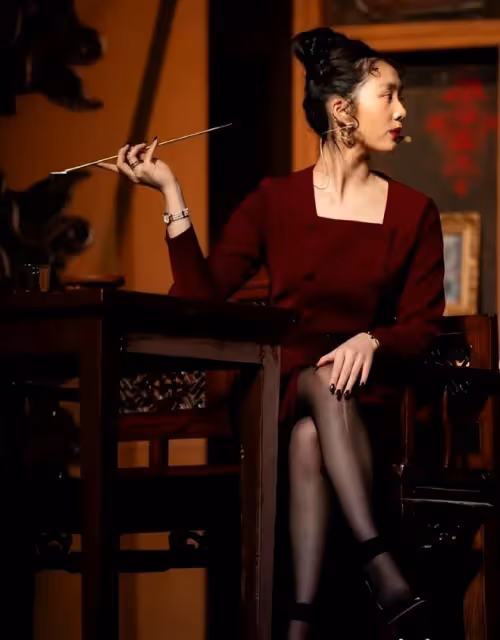 黃磊老婆曬大女兒戲劇表演，18歲多多展現演戲天賦，演技媲美媽媽