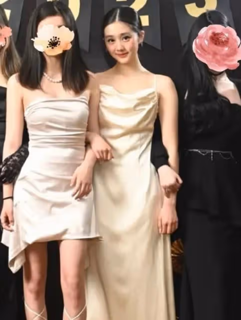 黃磊老婆曬大女兒戲劇表演，18歲多多展現演戲天賦，演技媲美媽媽