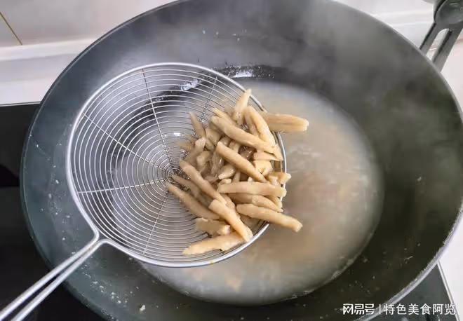 拒絕中年發「福」!吃它啊,隨手一拌巨好吃,易飽腹吃不胖
