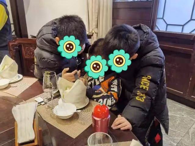 要「雞娃」還是要躺平都隨意，C9名校畢業的家長已經在卷新賽道了