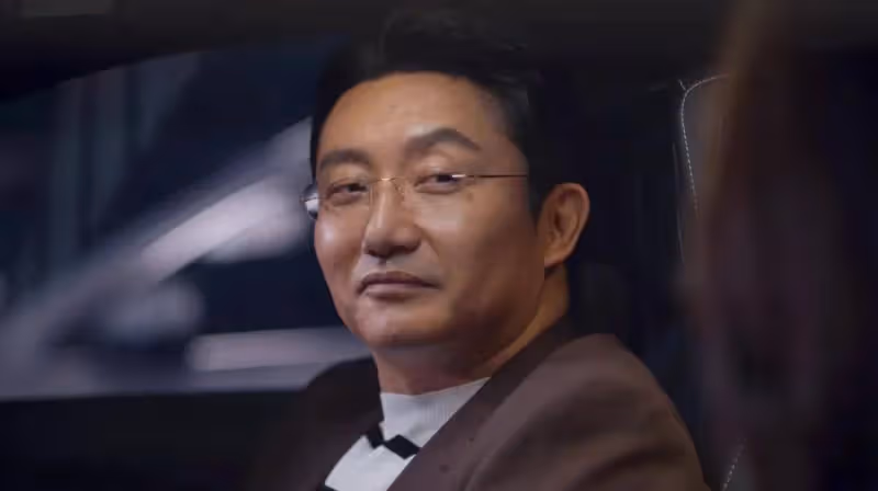 《城中之城》：最愚蠢的人，拉攏備胎蘇見仁，反被曝出驚天醜聞