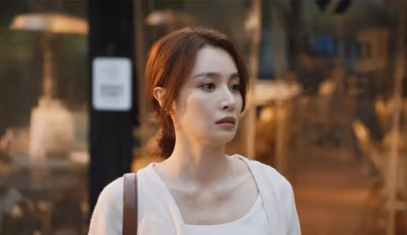 《城中之城》：最有野心的女人，手握一張王牌，妄圖拿下三位大佬