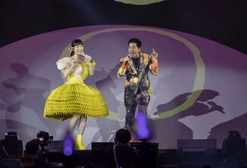 TVB女星演唱會尾場三度落淚!嘉賓任賢齊直呼:她是未來天后