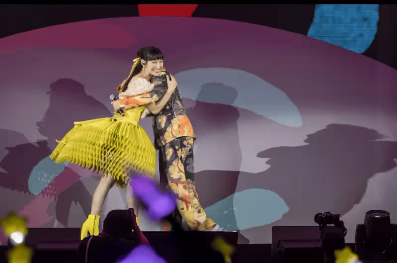 TVB女星演唱會尾場三度落淚!嘉賓任賢齊直呼:她是未來天后