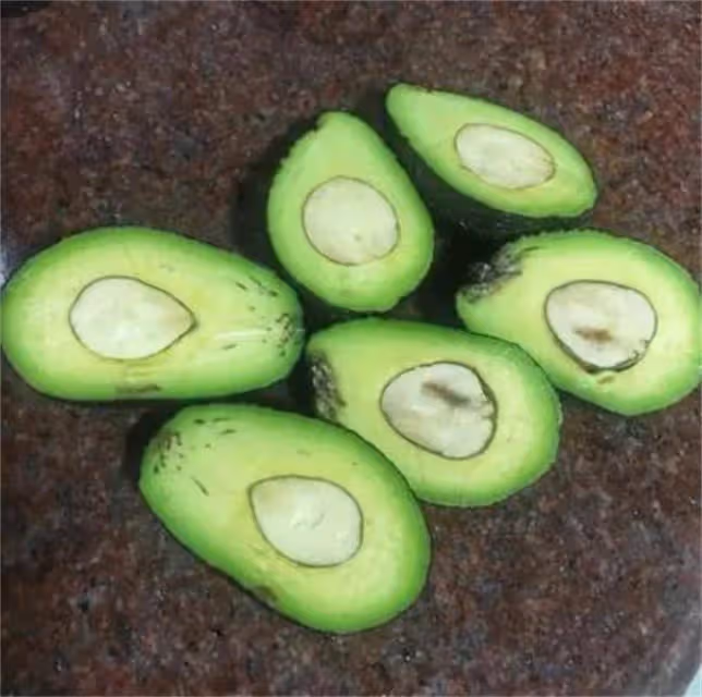 牛油果怎麼看熟不熟?教大家如何簡單快捷判斷牛油果的成熟度