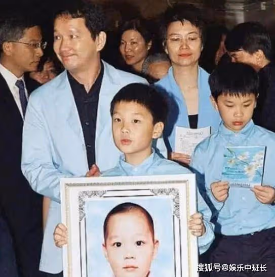 生下缺陷孩子的5位明星,雖然有錢卻讓人同情,最後兩位遺憾離世