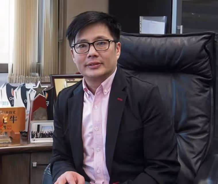 突傳死訊!TVB前主持人患胰腺癌離世,遠赴國外接受幹細胞治療
