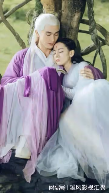 同樣是演上古神君，對比林更新和高偉光，才明白什麼是丰神俊朗！