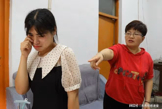 我和丈夫結婚,婆婆沒花一分錢,今年婆婆說給我5000補償