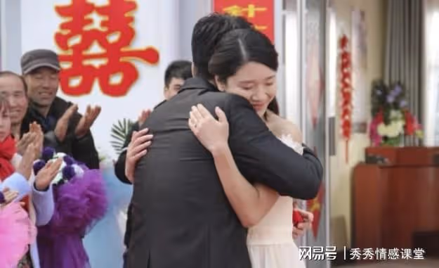 我和丈夫結婚,婆婆沒花一分錢,今年婆婆說給我5000補償