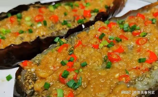 大蒜有「天然抗生素」之稱,6款佳肴提升菜肴風味,噴香又解饞