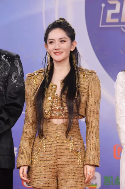 《醬園弄》全陣容官宣,因演員表上有謝娜,直接登頂熱搜第一