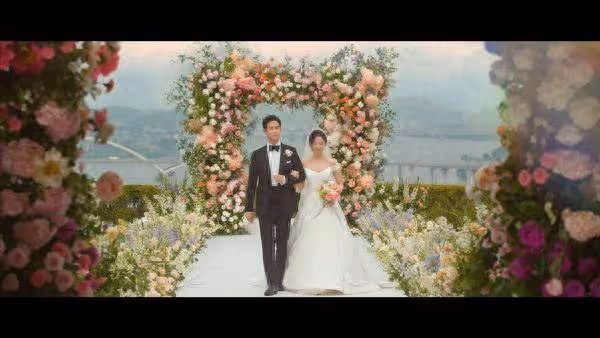 盤點《淚之女王》12彩蛋!致敬N部夯劇超狂 沙發抱「5分鐘」藏深意