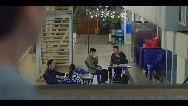 盤點《淚之女王》12彩蛋!致敬N部夯劇超狂 沙發抱「5分鐘」藏深意