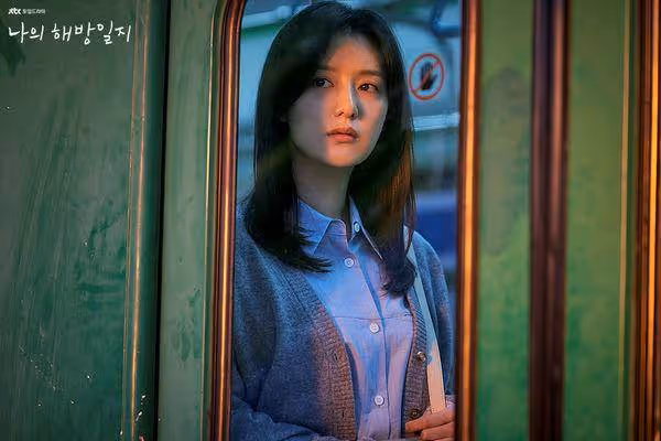 盤點《淚之女王》12彩蛋!致敬N部夯劇超狂 沙發抱「5分鐘」藏深意
