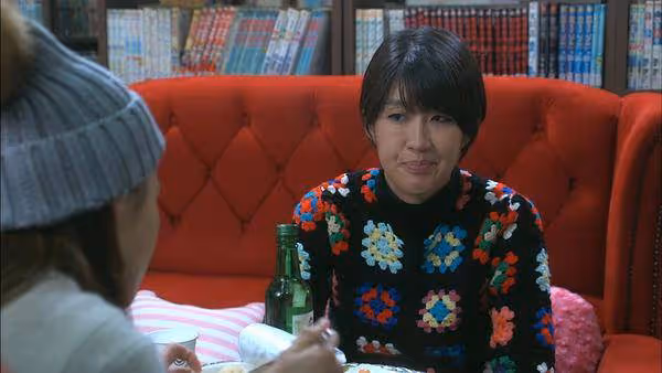 盤點《淚之女王》12彩蛋!致敬N部夯劇超狂 沙發抱「5分鐘」藏深意