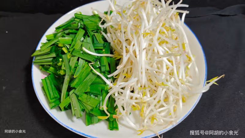 豆腐和它絕配,花小錢吃美味!大火炒一炒,吃出脆嫩、吃出好食慾,神級下飯菜