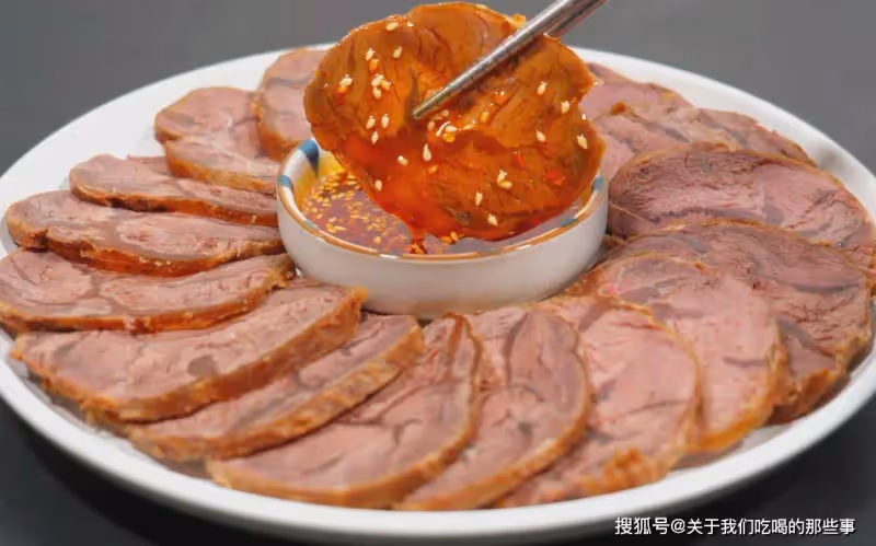 不外傳的「醬牛肉」秘制配方,「3泡3醬」入味足,醬香濃,不散花
