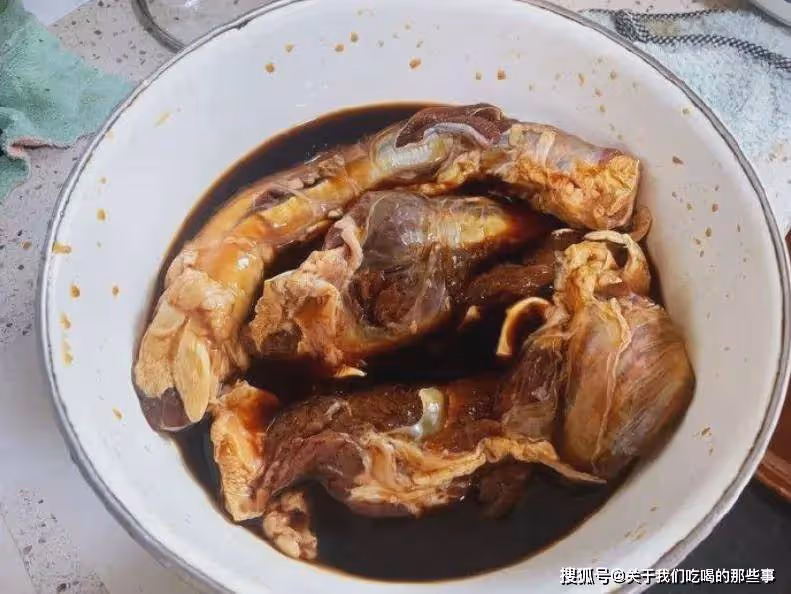 不外傳的「醬牛肉」秘制配方,「3泡3醬」入味足,醬香濃,不散花