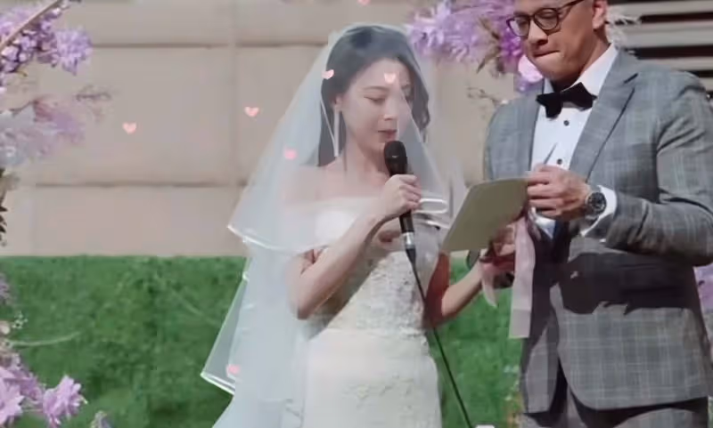 恭喜！TVB前女星被曝結婚，轉行做網紅，月入過萬勉強維持生活