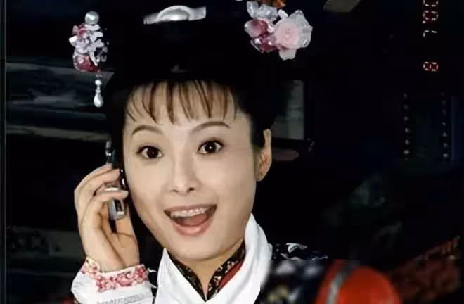 《袁立三婚選擇窮詩人，12年相伴究竟何因？》