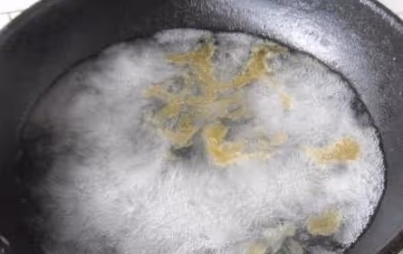 它是天然鈣庫,牛奶鈣片不如它,兒子隔天吃1次,15歲1米8!