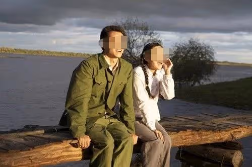 40年前的一段錯愛,如今不顧反對再續前緣,走到了一起