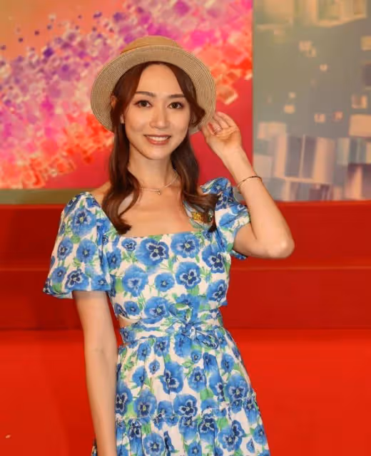 前TVB新聞之花強勢回巢做節目，自薦《新聞女王2》做茄喱啡