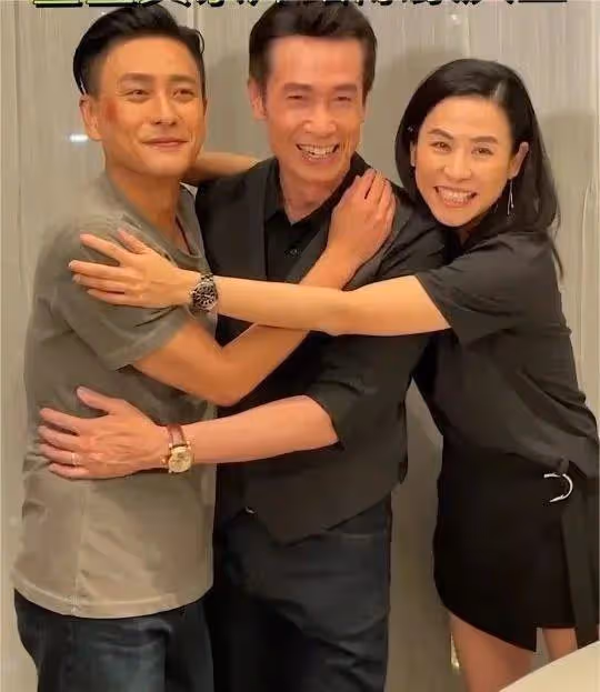 TVB兩屆視帝生日獲同劇演員慶祝，盼經濟好轉，計劃與太太外出旅行