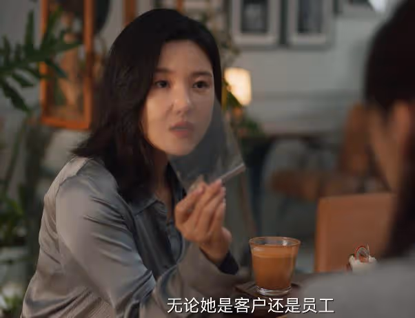 城中之城：和陶無忌分手，為小吳總賣命，田曉慧瘋魔的背後是清醒