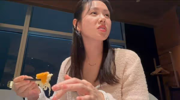 孫藝真「來台吃到小籠包」反應超萌 露彎月笑眼:我過度幸福了~