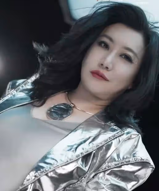 當43歲范湉湉和39歲楊天真站一起，我才徹底明白，什麼叫頂級自律