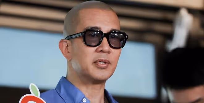 大小S一起為具俊曄的打碟事業做宣傳，具俊曄騎車真帥