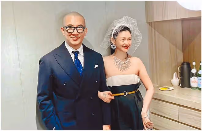 具俊曄回應沒錢送大S戒指，大S23年前穿的衣服他也捨不得扔