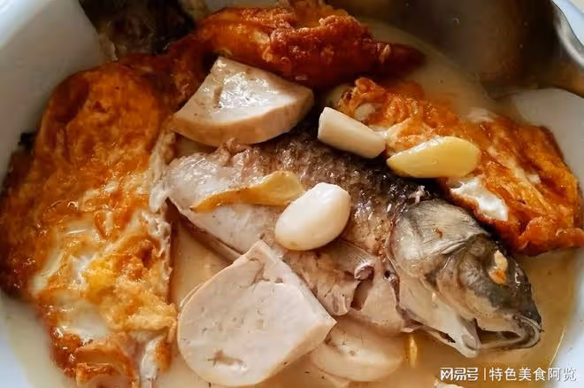 挖到寶了,這款荷包蛋鯽魚豆腐湯太濃香,壓箱底靚湯,營養又嫩鮮