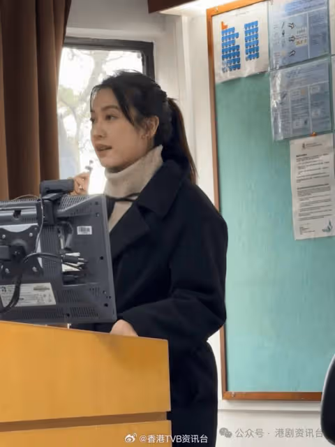 TVB人氣港姐懷孕大肚兼任中大講師!被學生大爆另一面