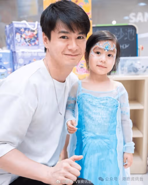 楊茜堯大女「小珍珠」4歲生日近照顏值再升級！大對電眼超長睫毛似迷你版羅子溢