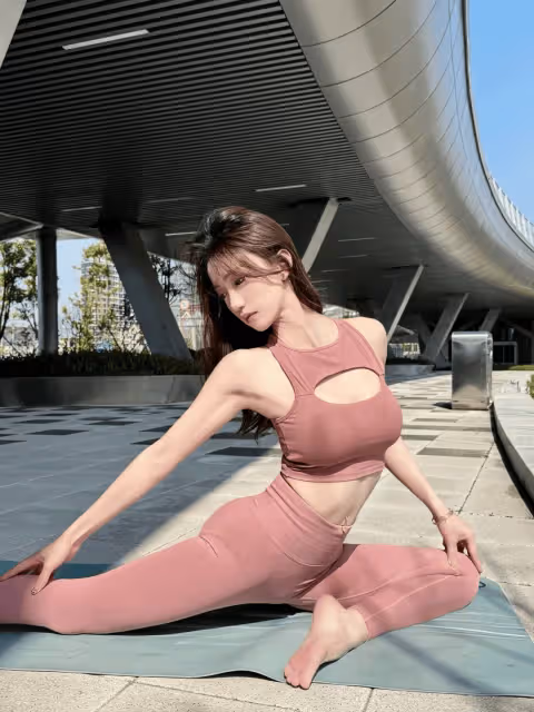 【時尚穿搭】瑜伽褲:讓你的翹臀舞動起來!