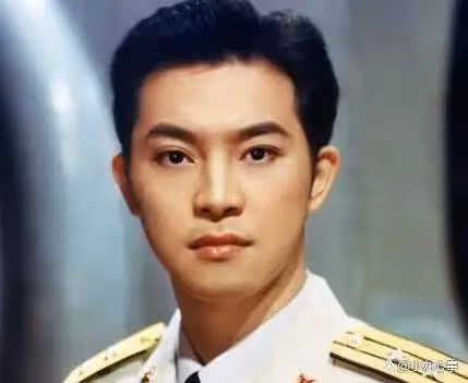 22年前沙溢拍第一部戲，20多天瘦20斤後，男一被通知換成男三