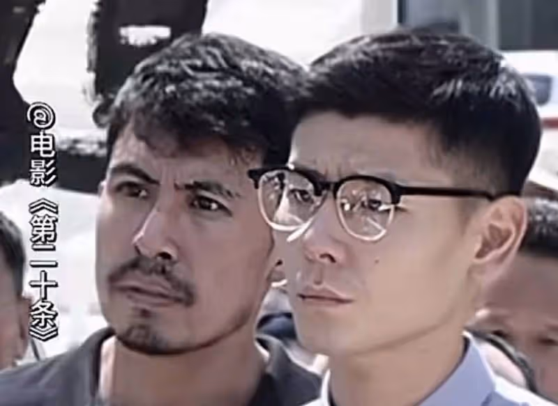 《哈爾濱一九四四》來襲,躲過秦昊張國強,我卻被32歲男配給驚艷了