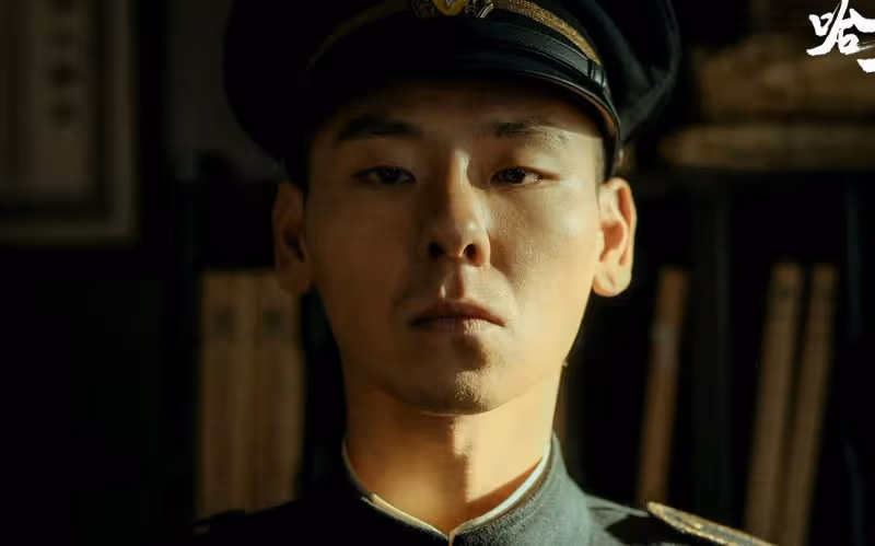《哈爾濱一九四四》來襲,躲過秦昊張國強,我卻被32歲男配給驚艷了