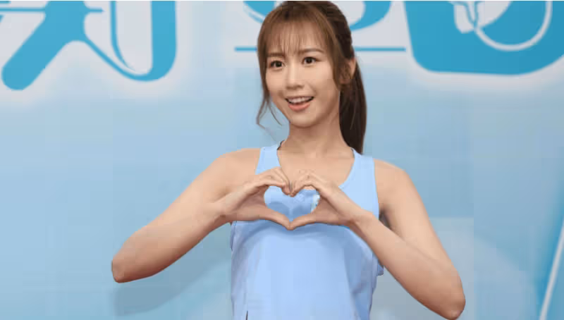 TVB小花與「星二代」男藝人戀情正式浮面？被問感情狀況回答曖昧