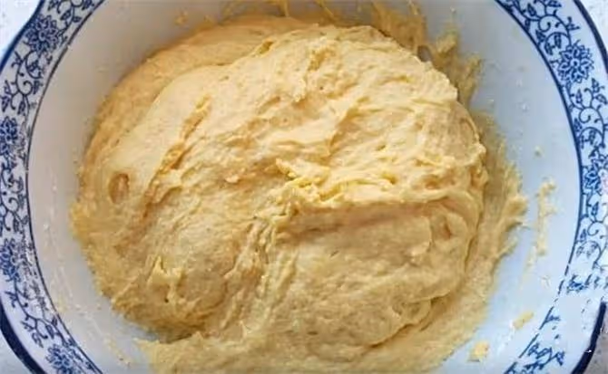 玉米面里加點麵粉,手不沾面,不用烤箱,10分鐘出鍋,孩子搶著吃