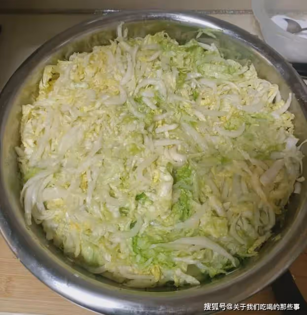 不管腌什麼酸菜,記住這3點,酸菜不爛不發霉,而且又酸又脆又香