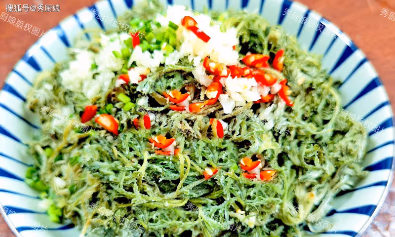薺菜蒲公英靠邊站,它才是「野菜之王」,4月農村遍地是,抓緊吃